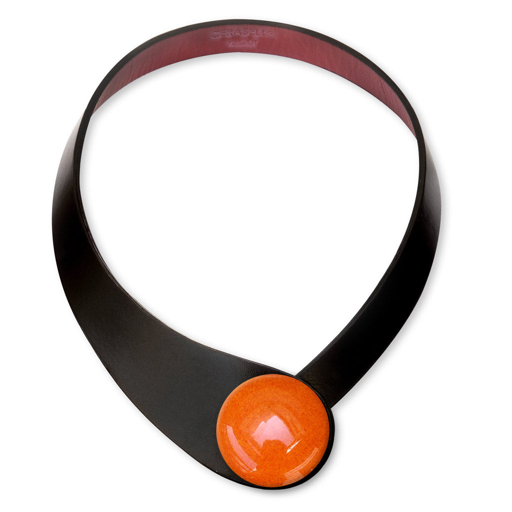 Collana pelle nera + bottone ceramica splash