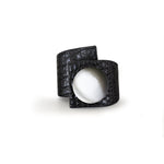 Carica l&#39;immagine nel visualizzatore di Gallery, Squared Button, Crossed Bracelet, Crocodile Printed Leather
