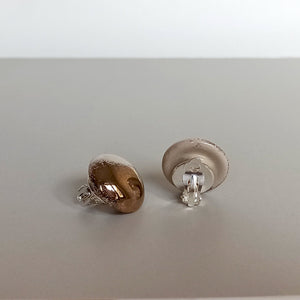 Beige & gold clip on ceramic earrings