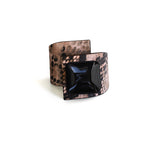Carica l&#39;immagine nel visualizzatore di Gallery, Squared Button, Cross Bracelet, Pink Snake Printed Leather

